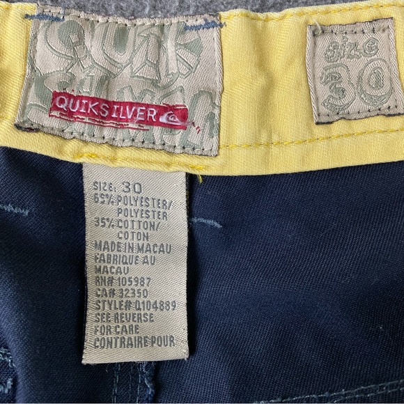 Vintage Navy Blue Quicksilver Casual Cargo Shorts Men’s Size 30 - Picture 5 of 12